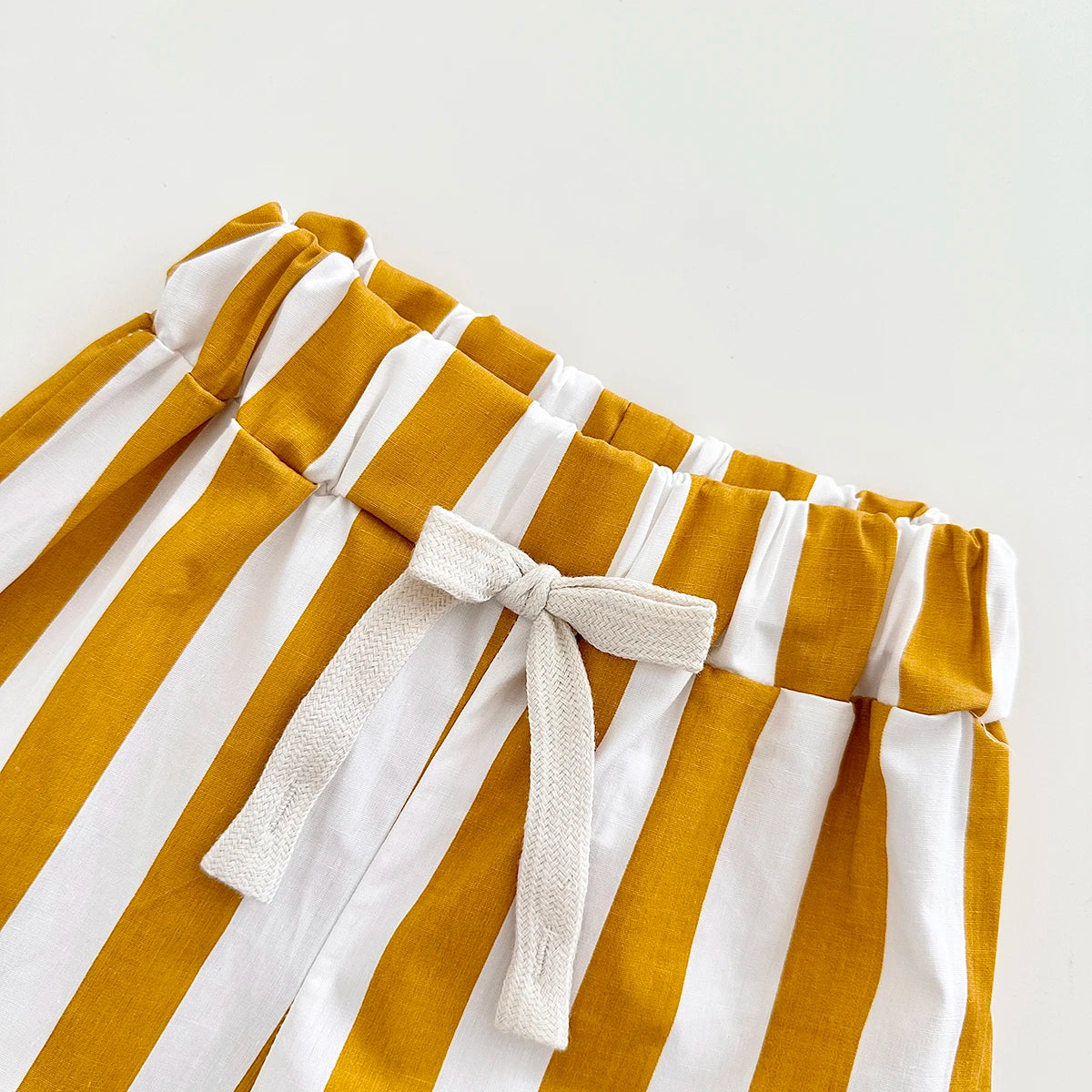 Ensemble t-shirt à manches courtes et short garçon