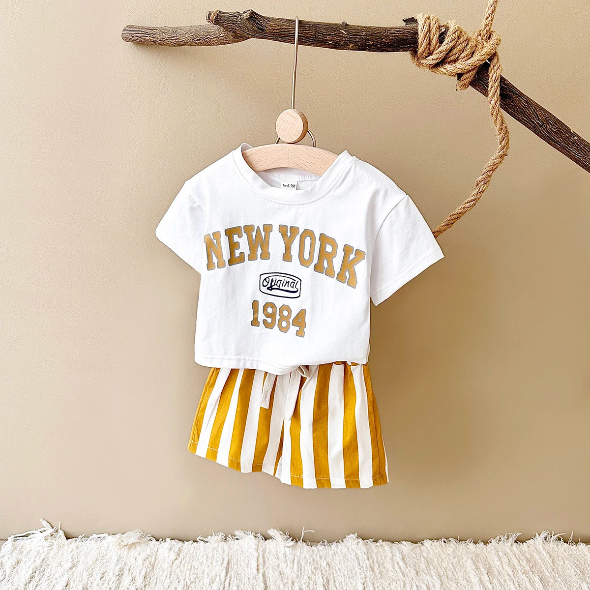 Ensemble t-shirt à manches courtes et short garçon