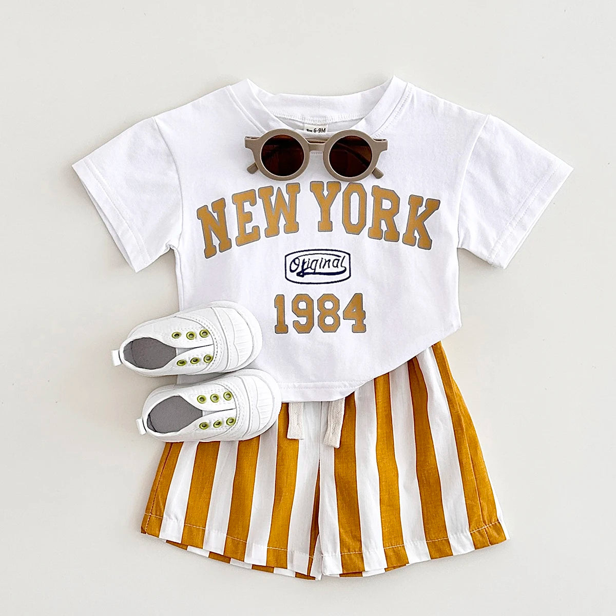 Ensemble t-shirt à manches courtes et short garçon