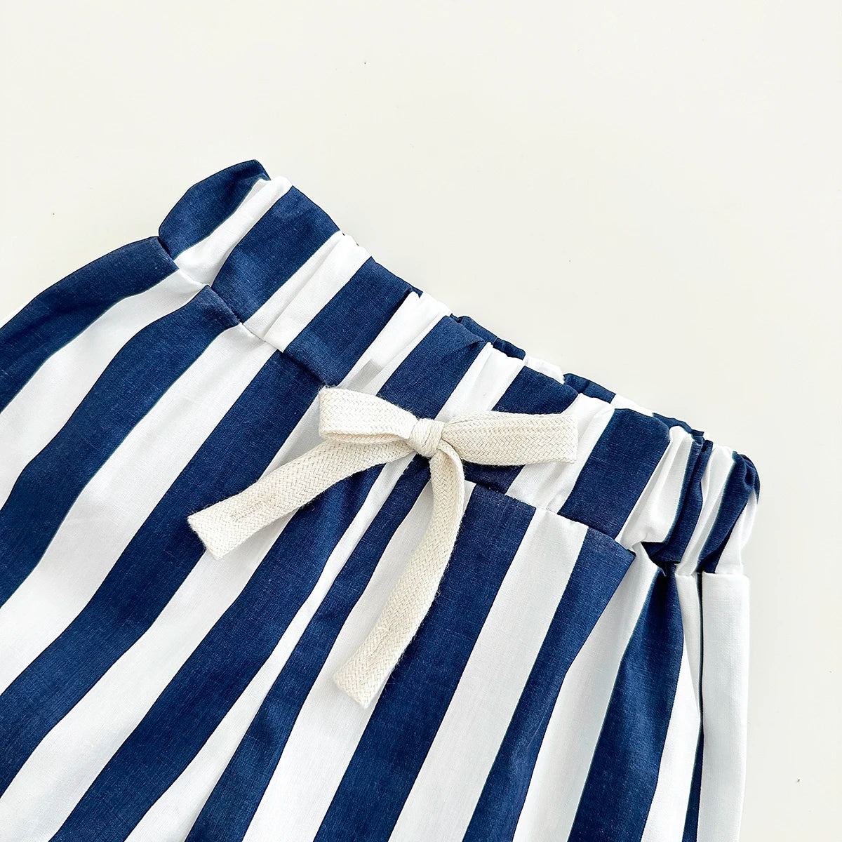 Ensemble t-shirt à manches courtes et short garçon
